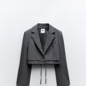 Zara Women's Gray Cropped Jacket